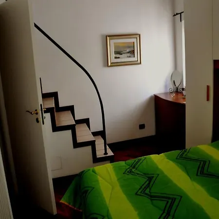 Dimora Donna Clara Bed & Breakfast *